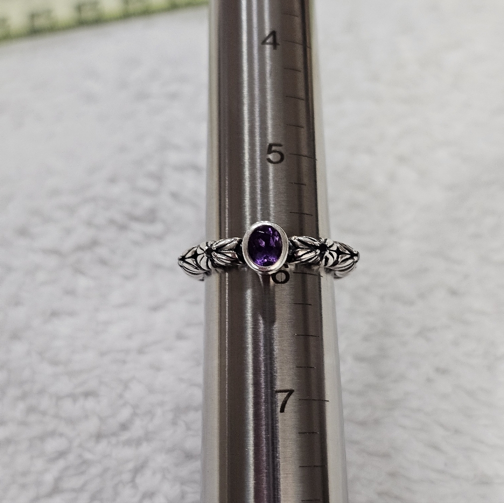 Dweck Diamonds Amethyst and Diamond Florette Ring - Picture 14 of 14
